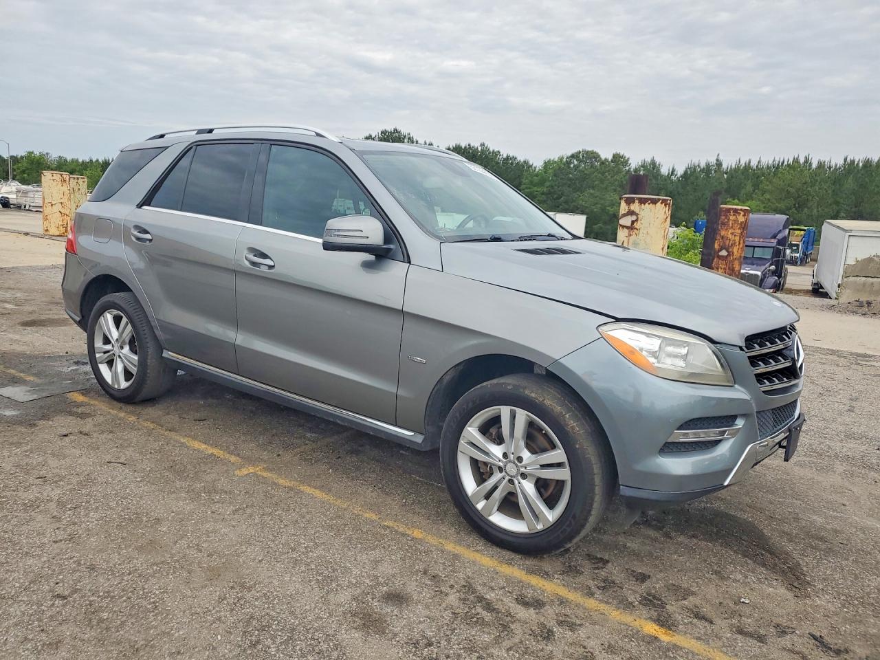 Mercedes-Benz M-Class 350 4matic