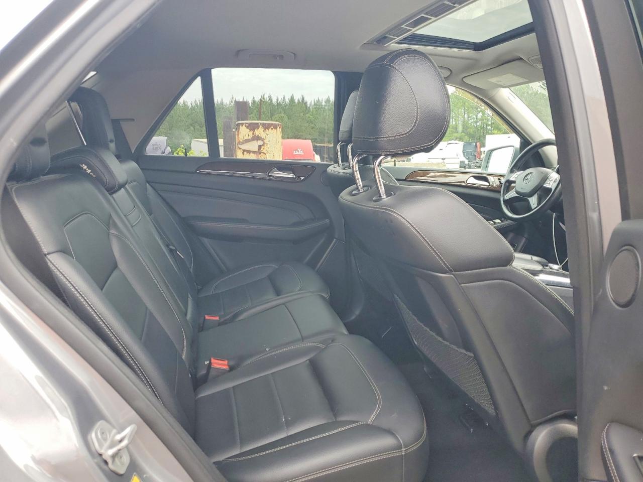 Mercedes-Benz M-Class 350 4matic