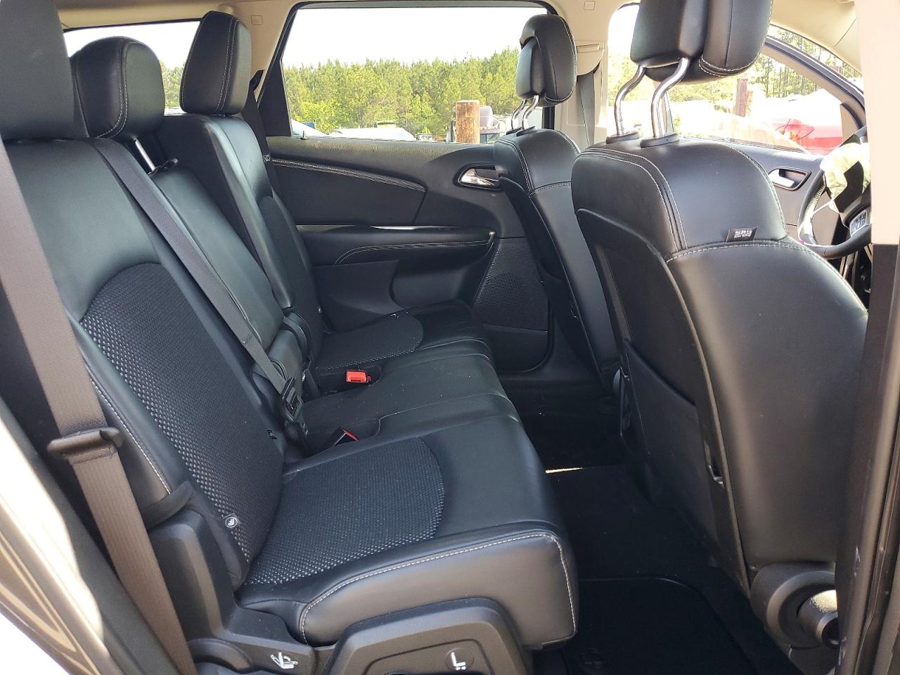 Dodge Journey Crossroad