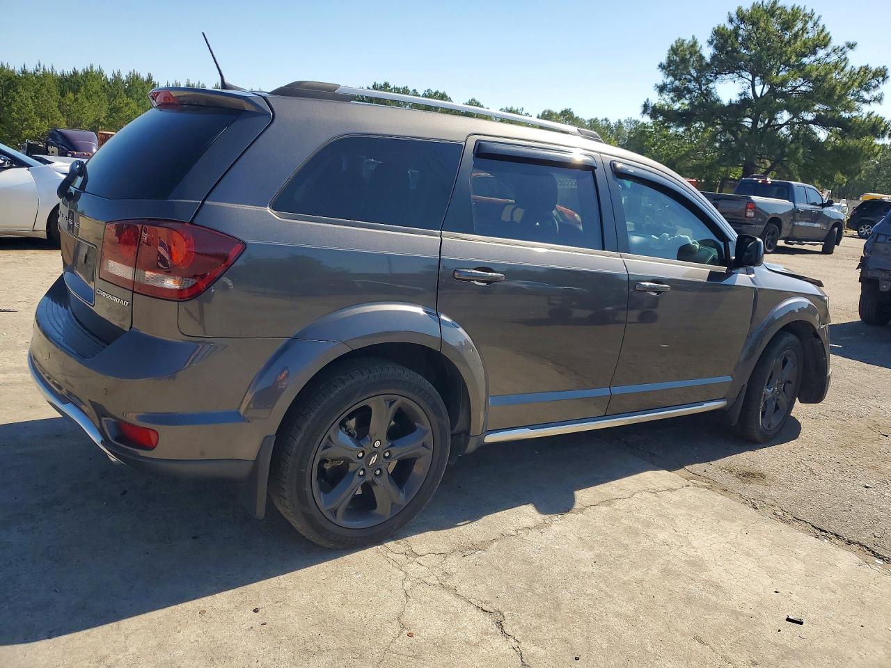 Dodge Journey Crossroad