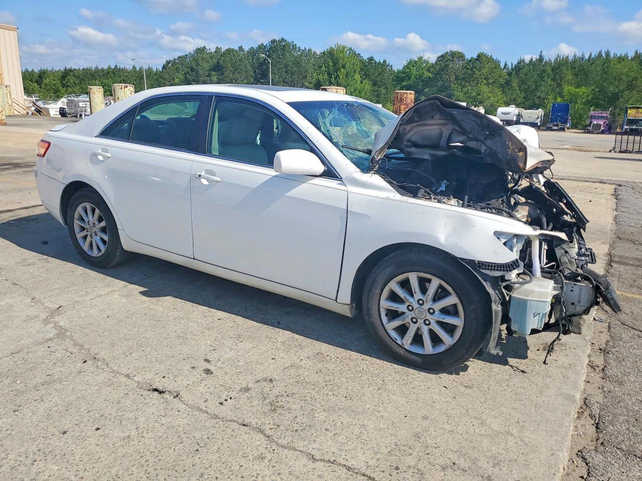 Toyota Camry Xle