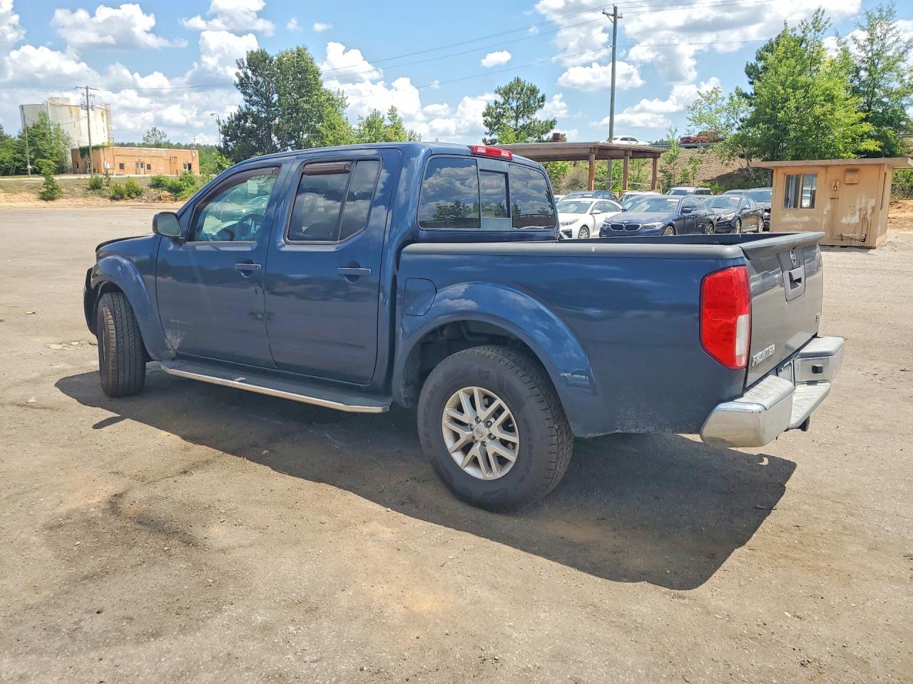 Nissan Frontier Sv
