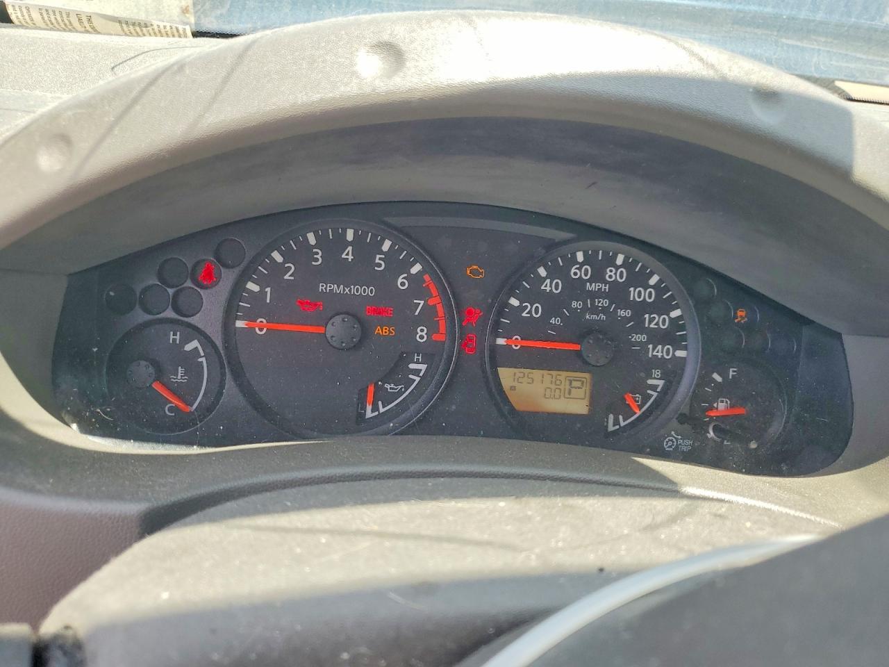 Nissan Frontier Sv
