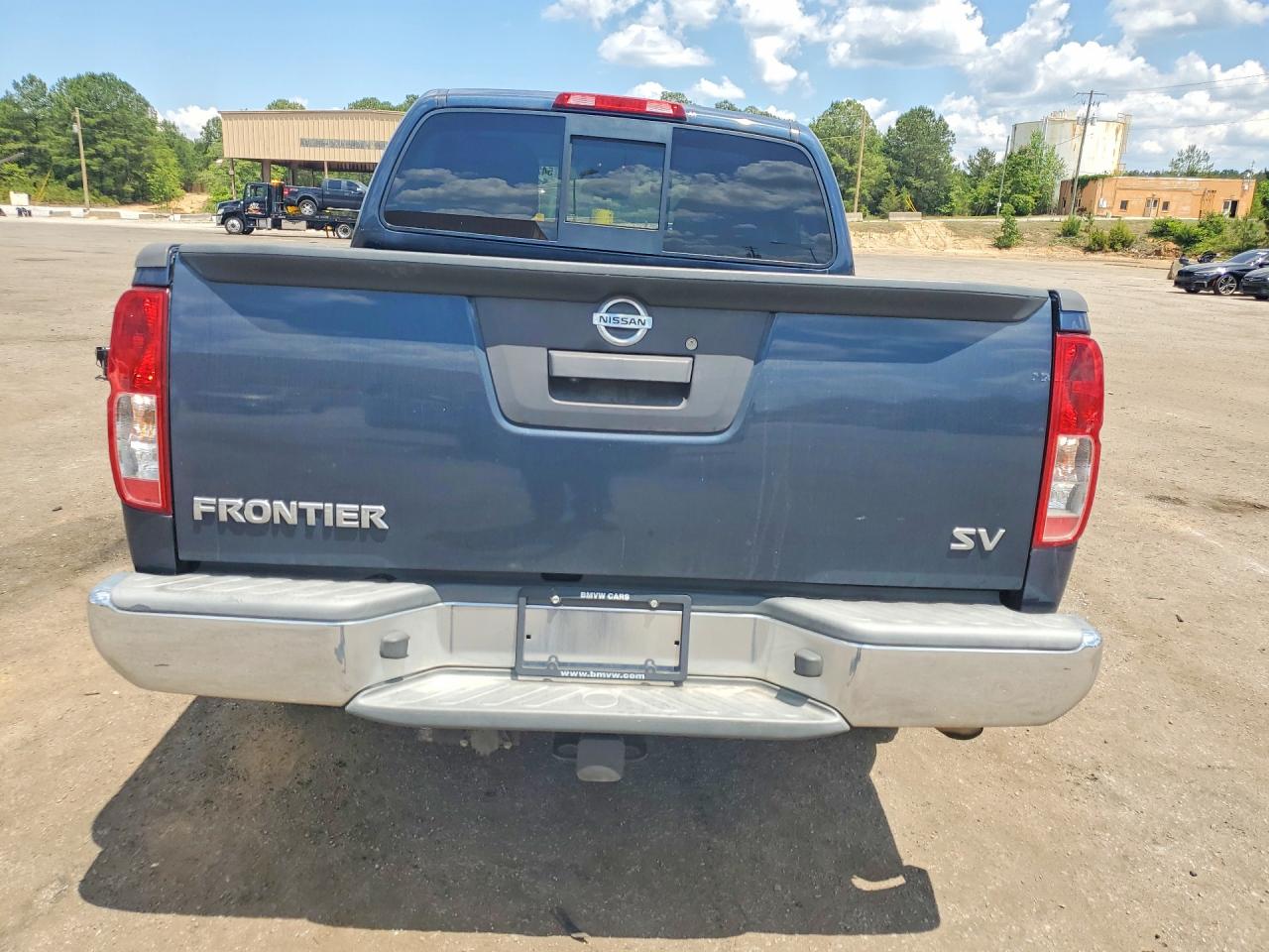 Nissan Frontier Sv