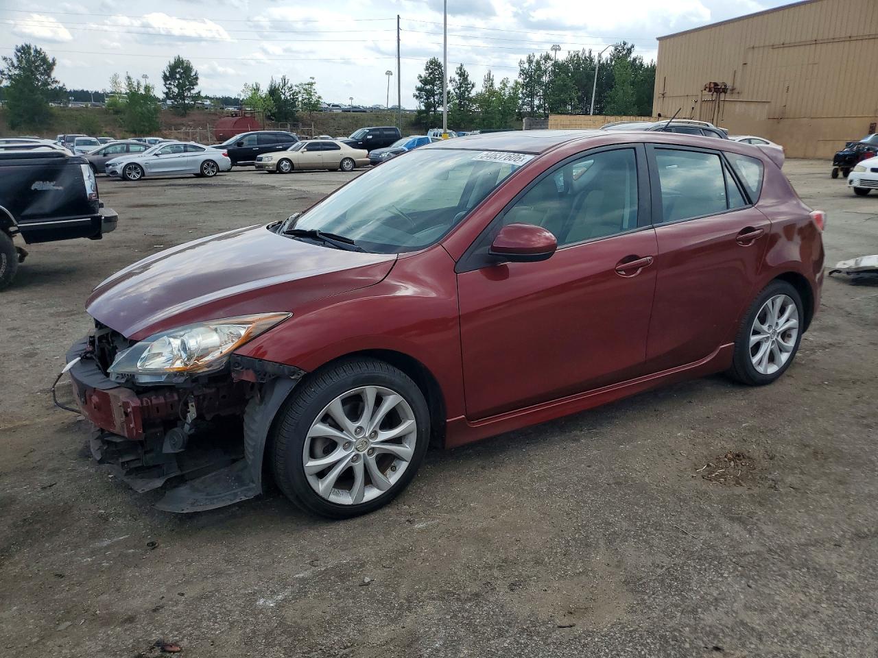 Salvage Mazda Mazda3 Image