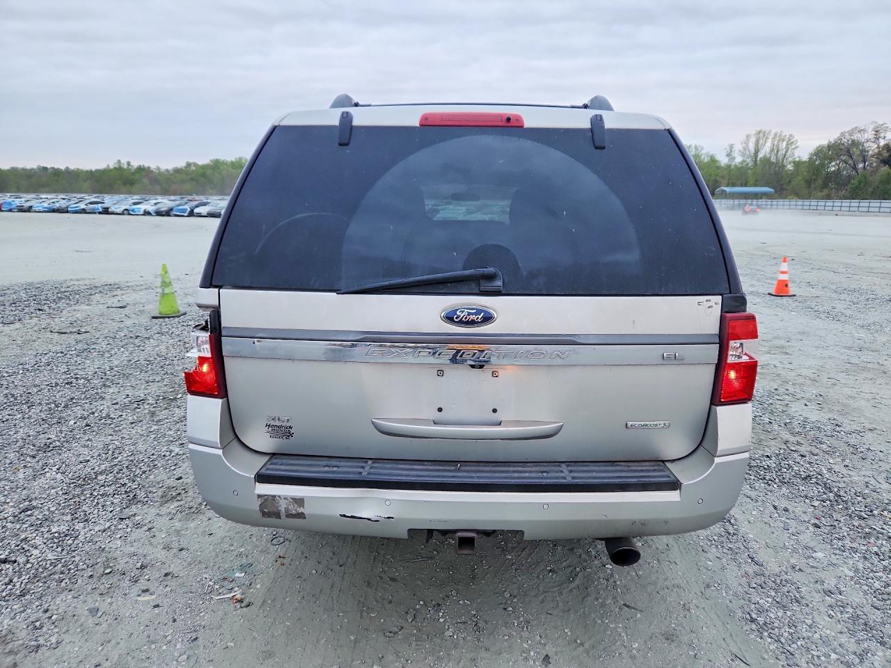 Ford Expedition El Xlt