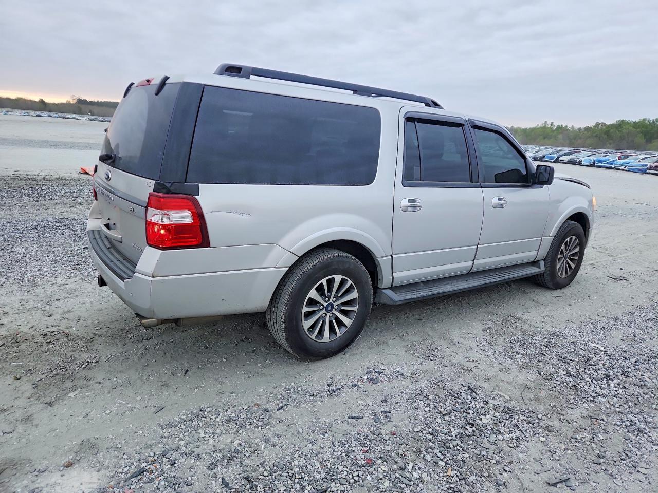 Ford Expedition El Xlt