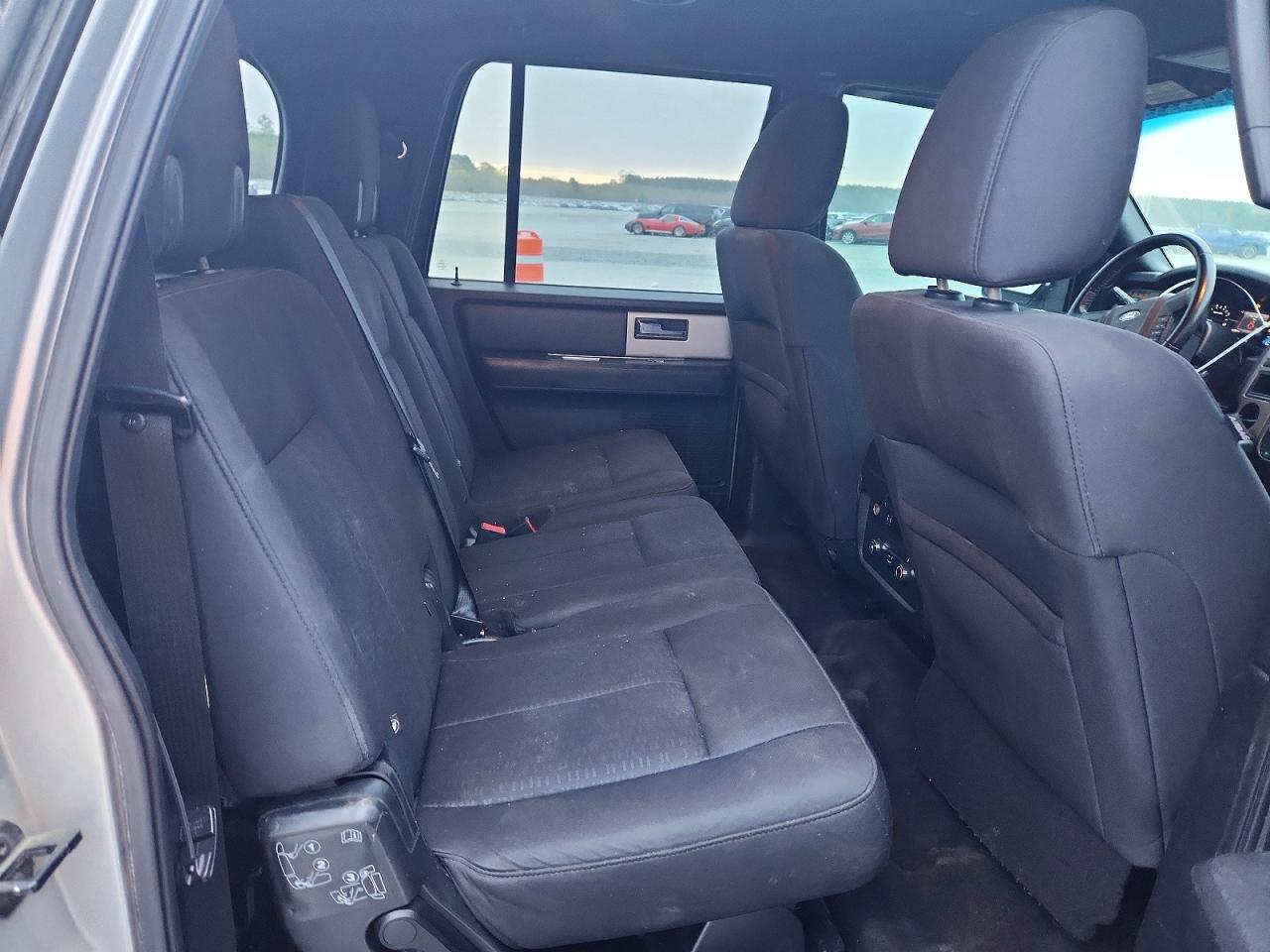 Ford Expedition El Xlt