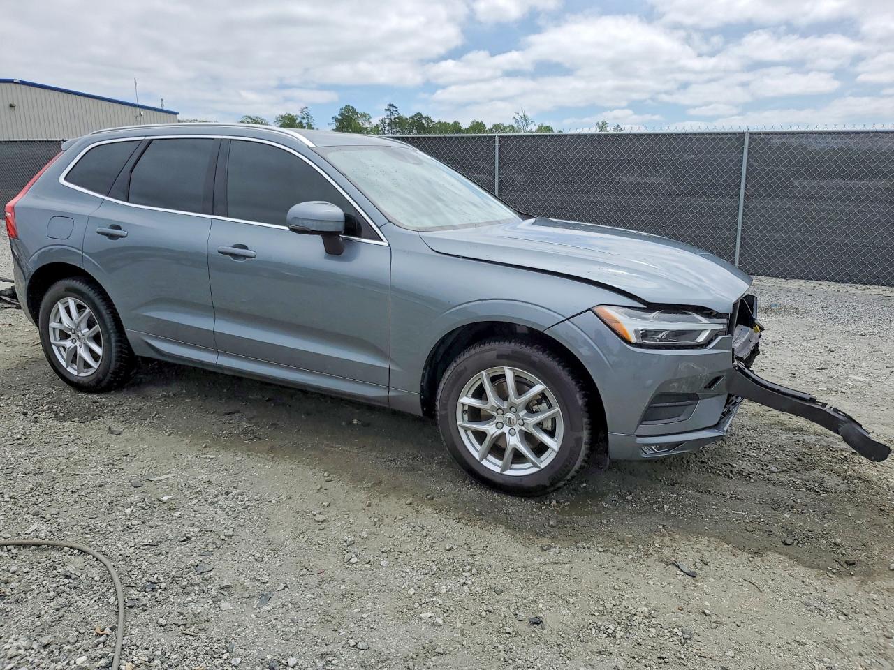 Volvo XC60 T5 Momentum