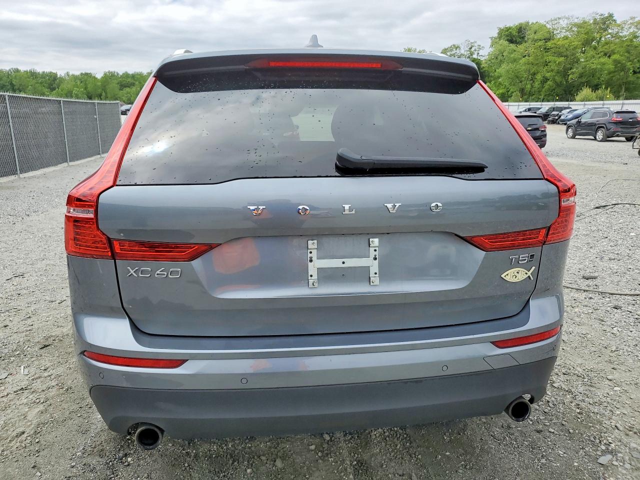 Volvo XC60 T5 Momentum