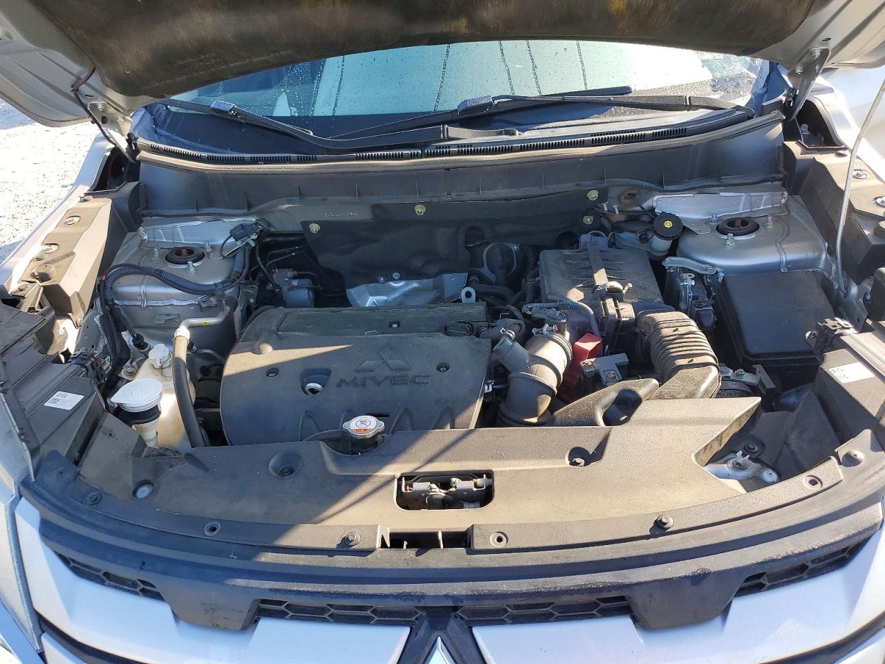 Mitsubishi Outlander Es