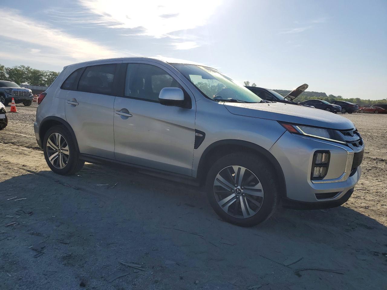 Mitsubishi Outlander Es