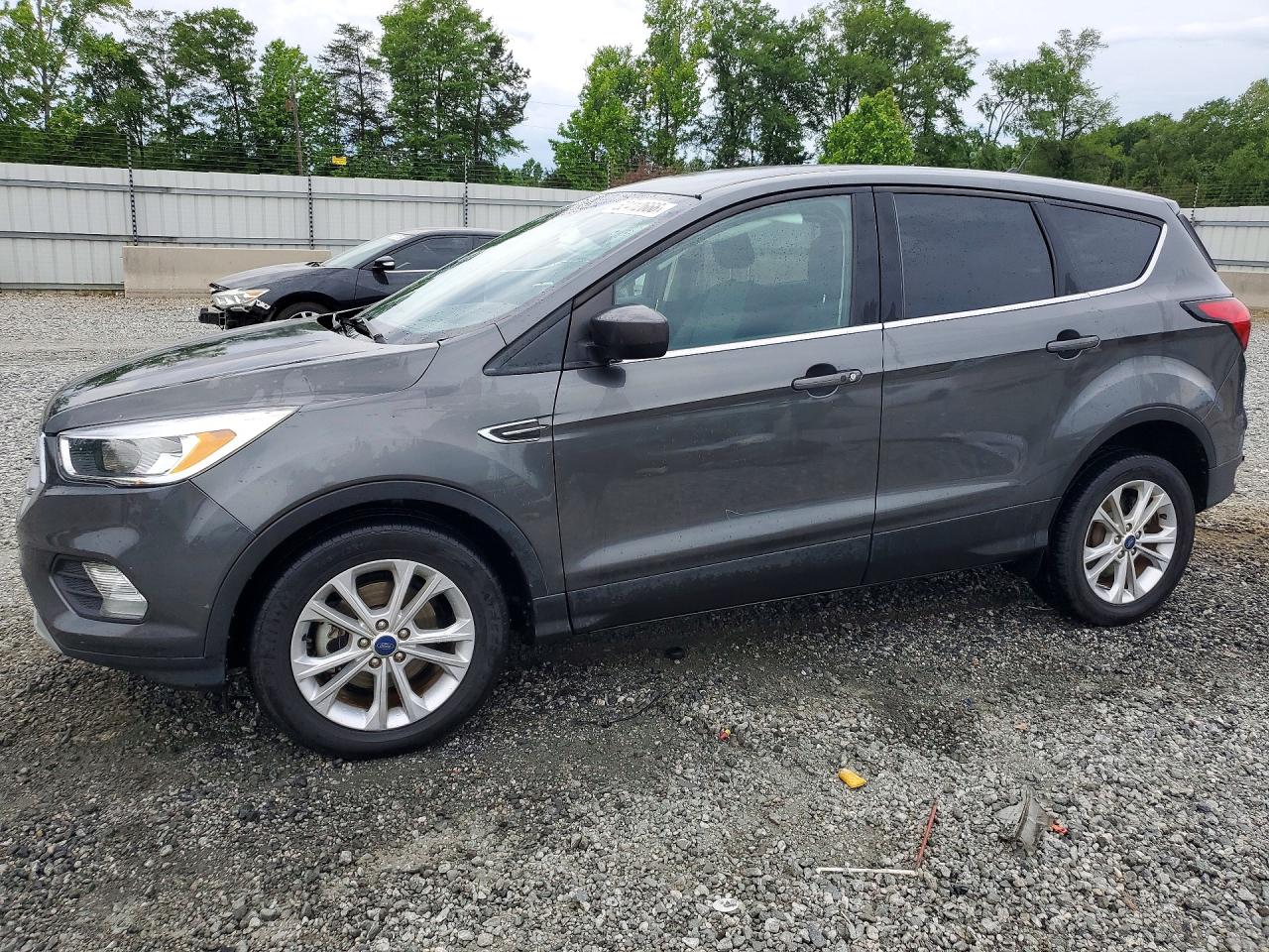 Salvage Ford Escape Image