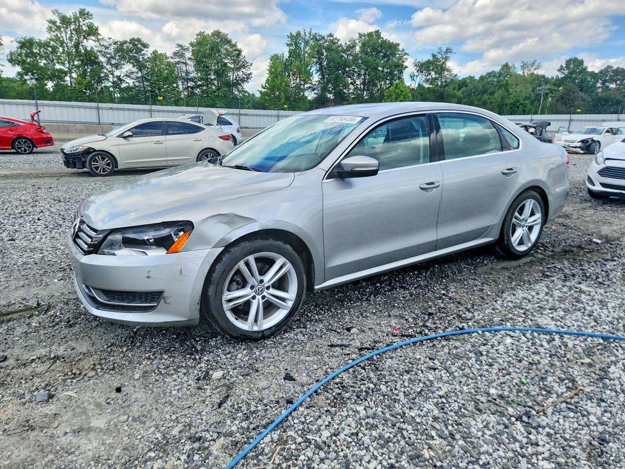 Salvage Volkswagen Passat Image