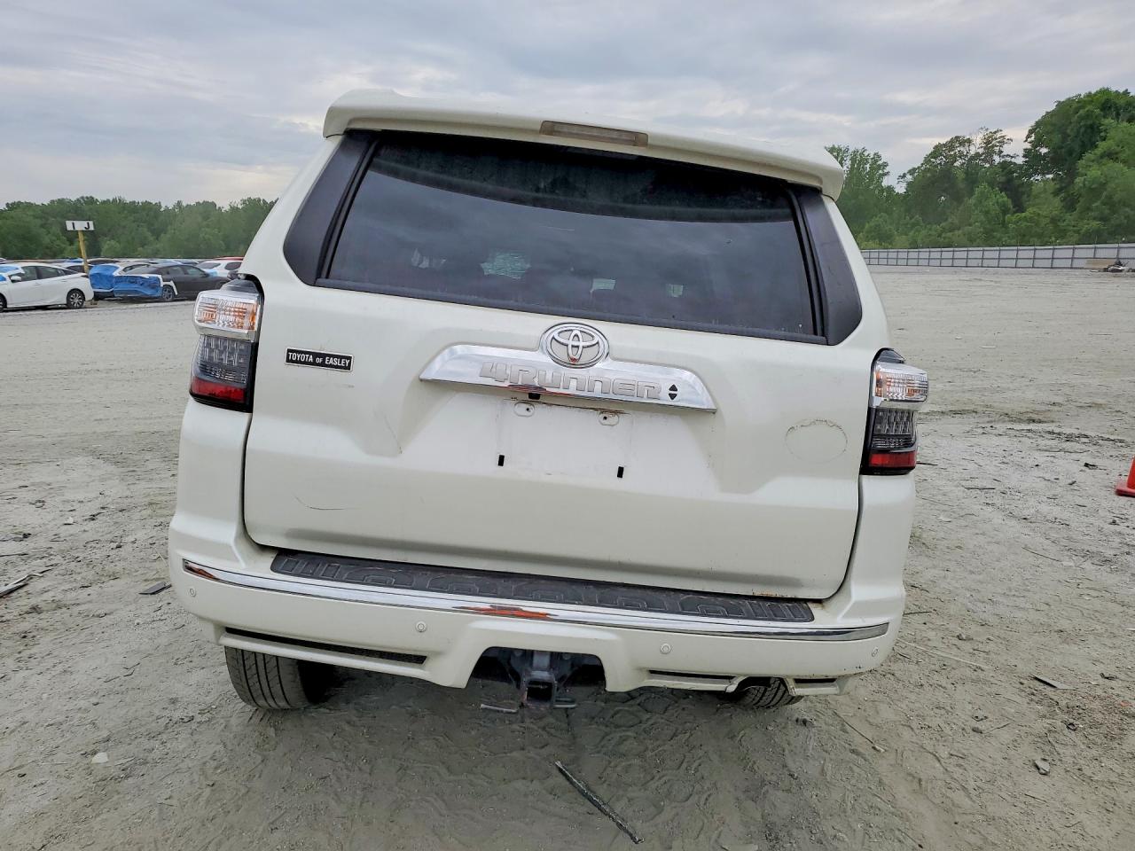 Toyota 4Runner Limited