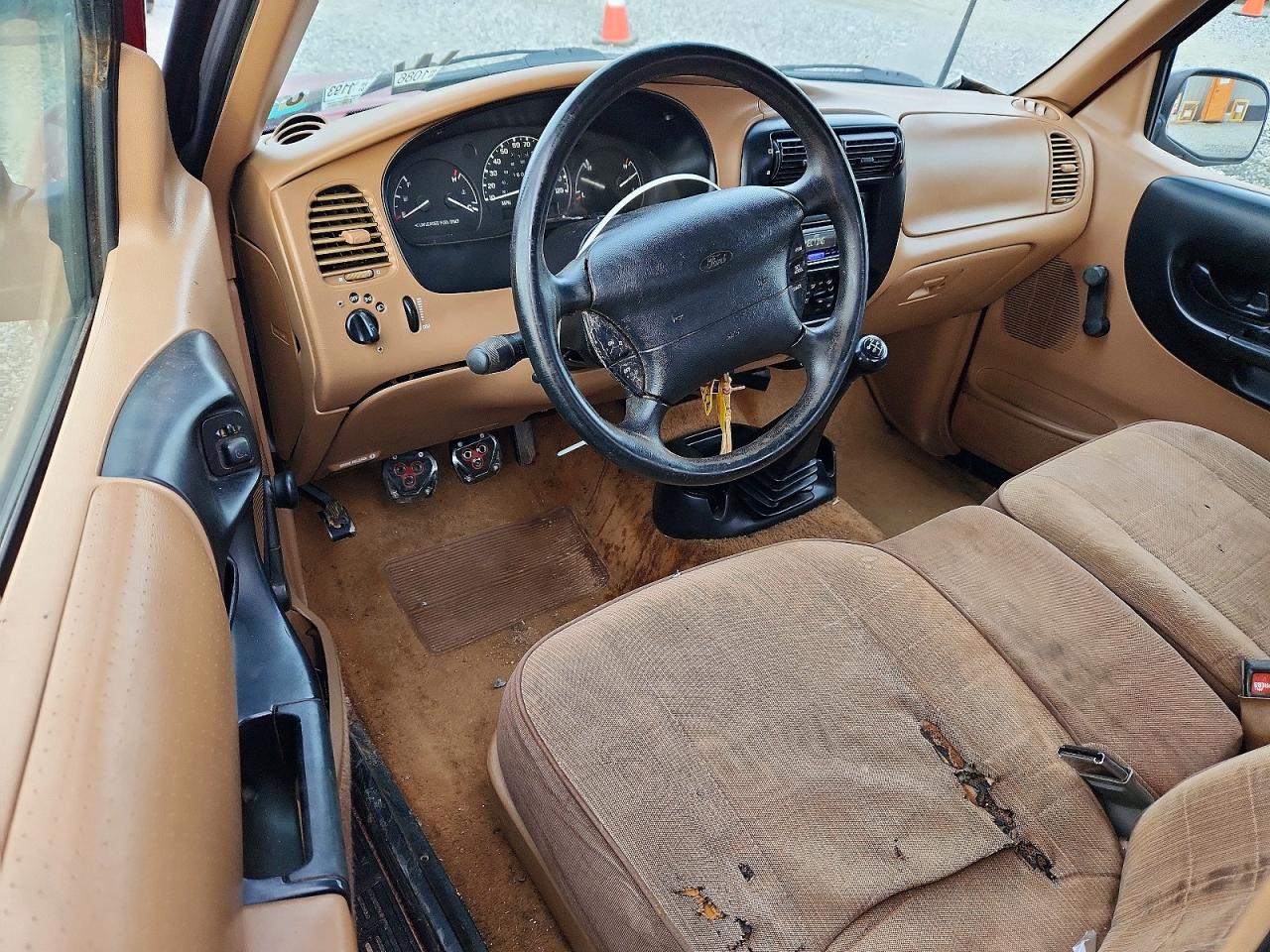 Ford Ranger Super Cab