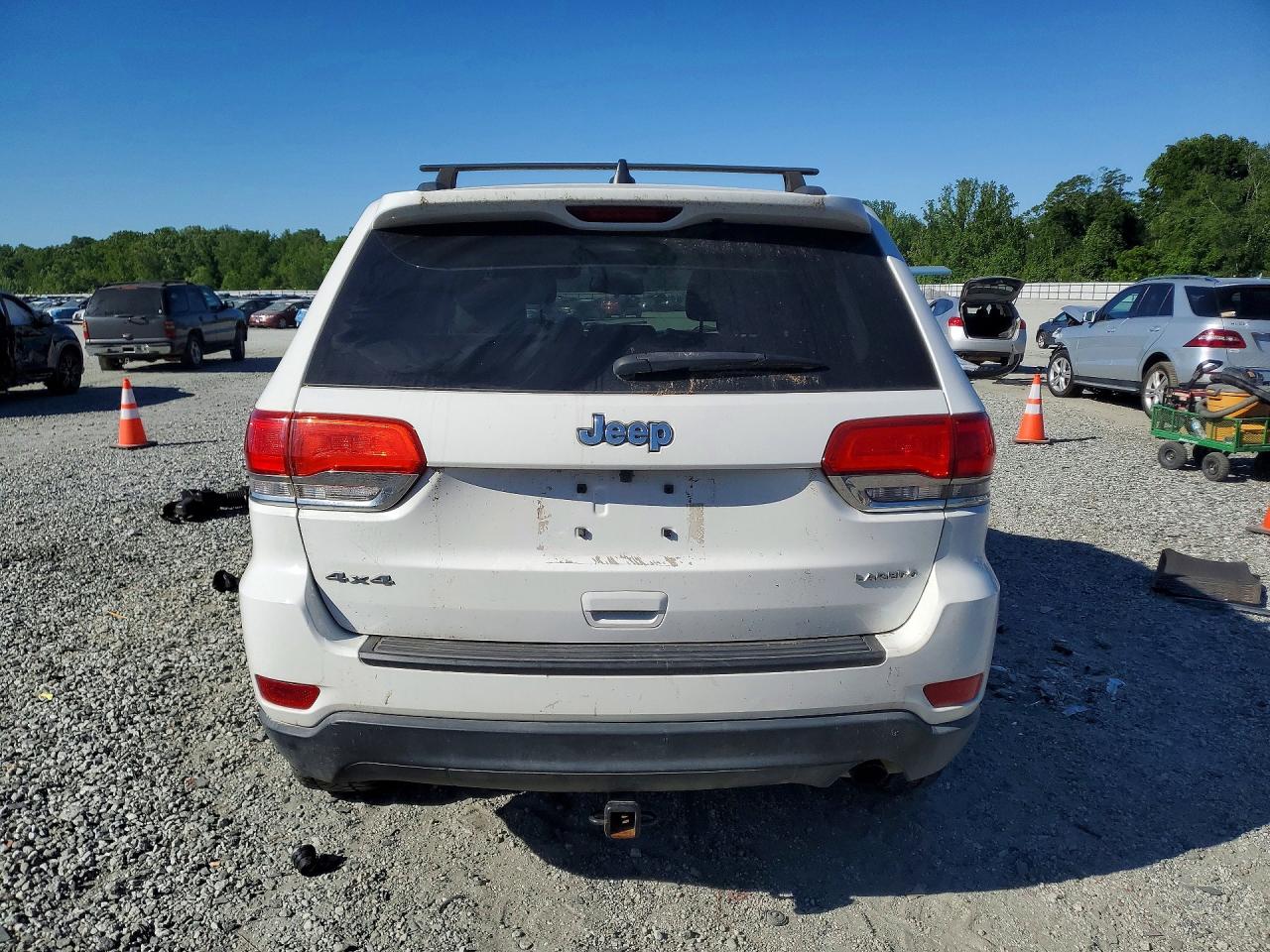 Jeep Grand Cherokee Laredo