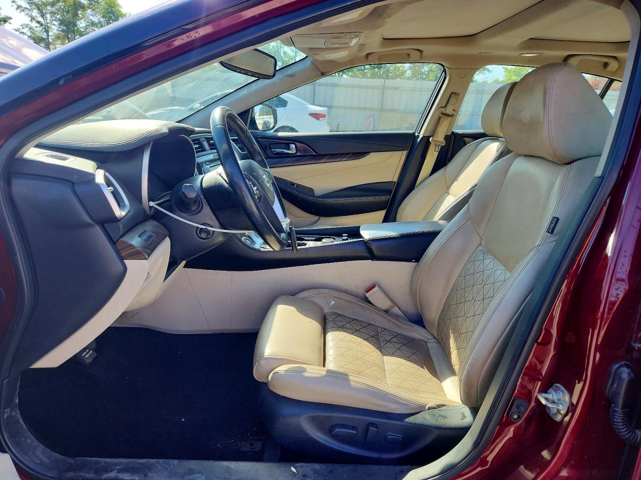 Nissan Maxima Platinum