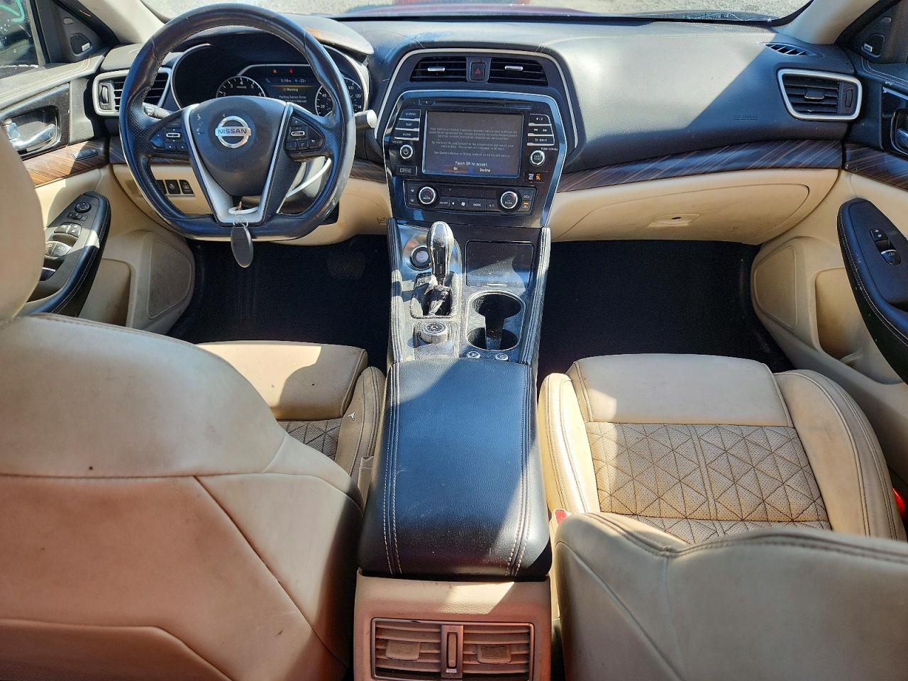Nissan Maxima Platinum