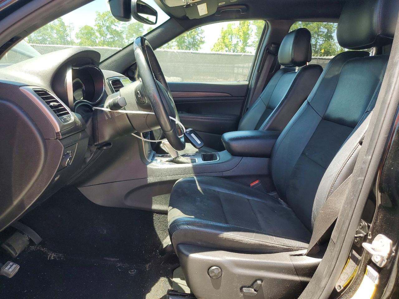 Jeep Grand Cherokee Laredo