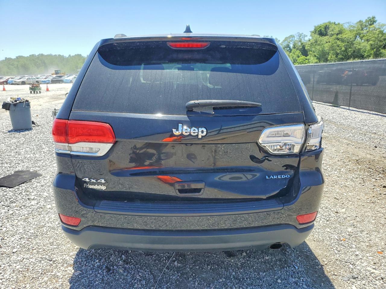 Jeep Grand Cherokee Laredo