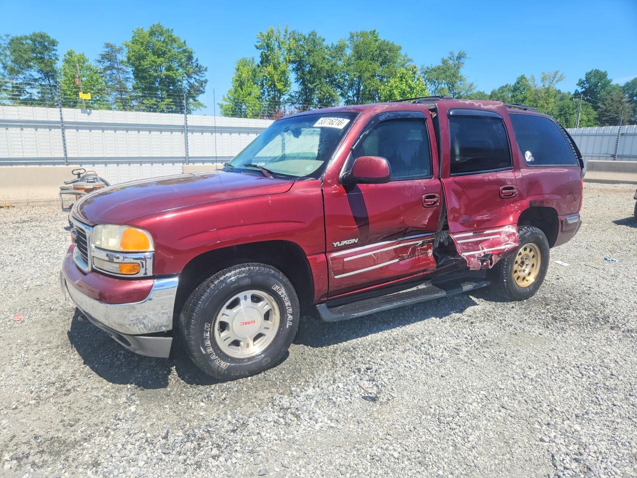 Salvage GMC Yukon Image