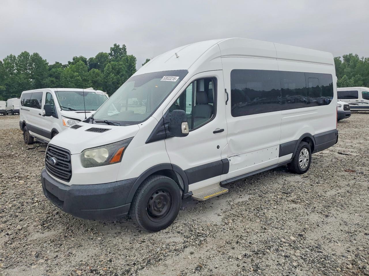 Salvage Ford Transit Image