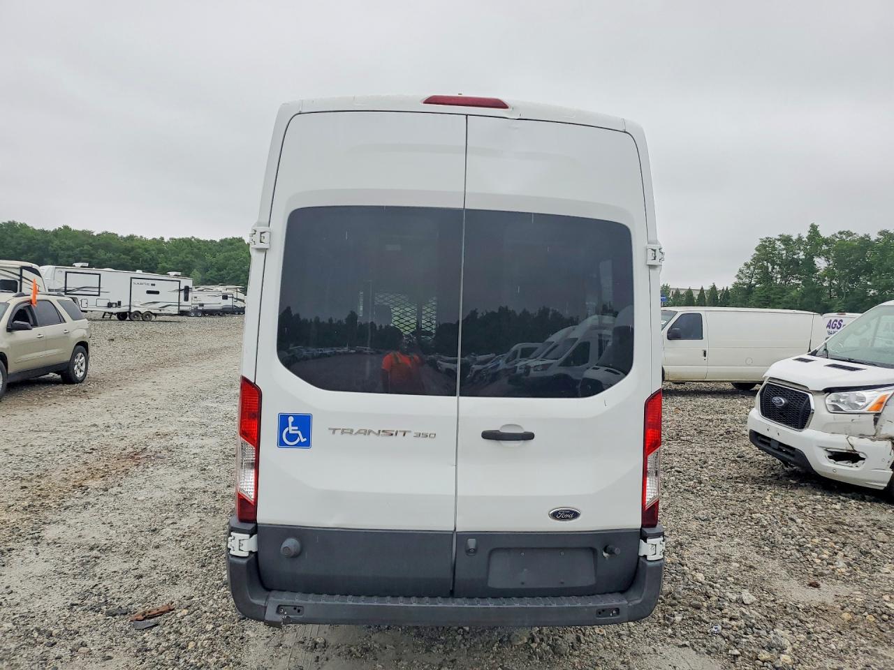 Ford Transit T-250