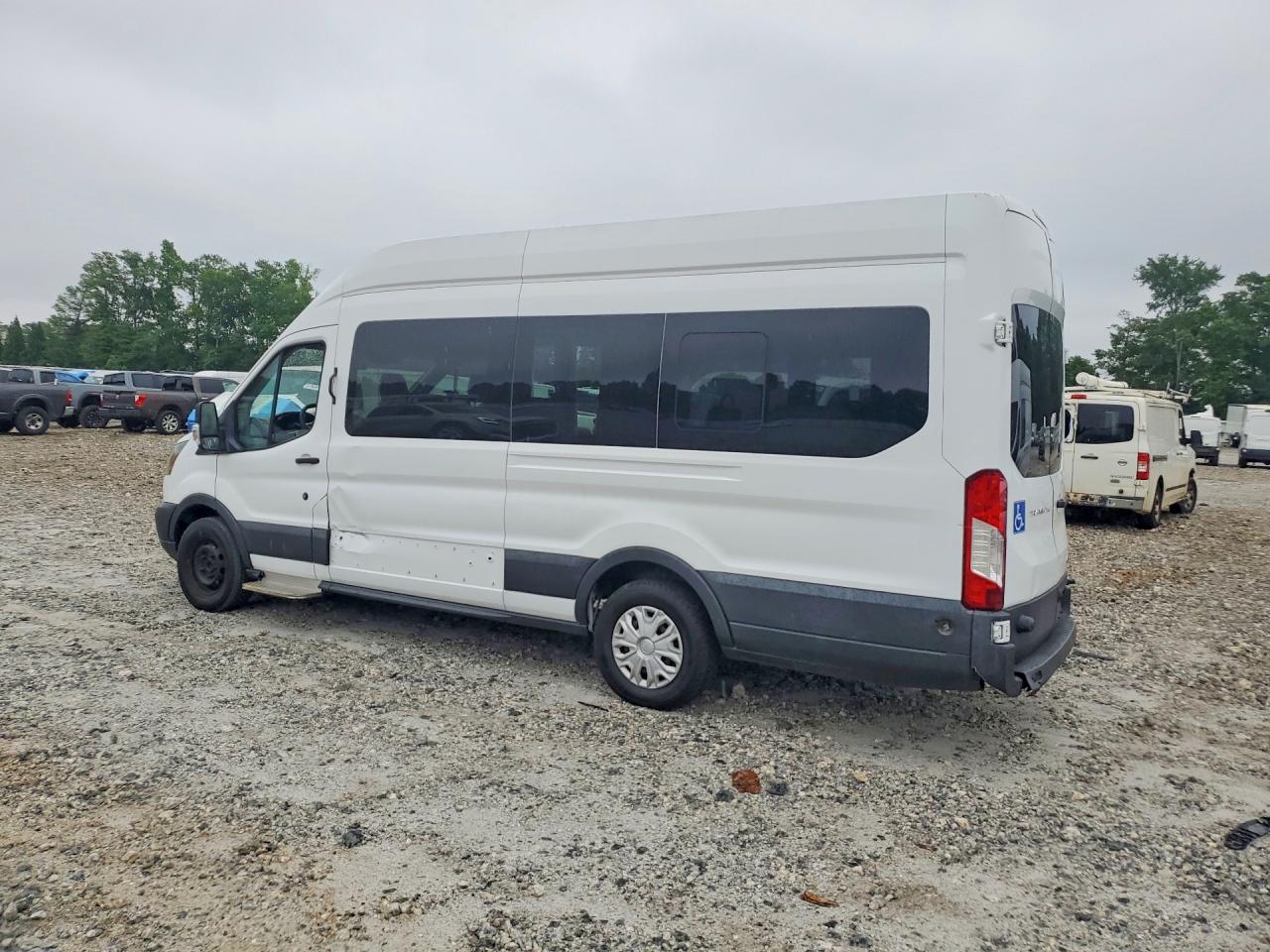 Ford Transit T-250