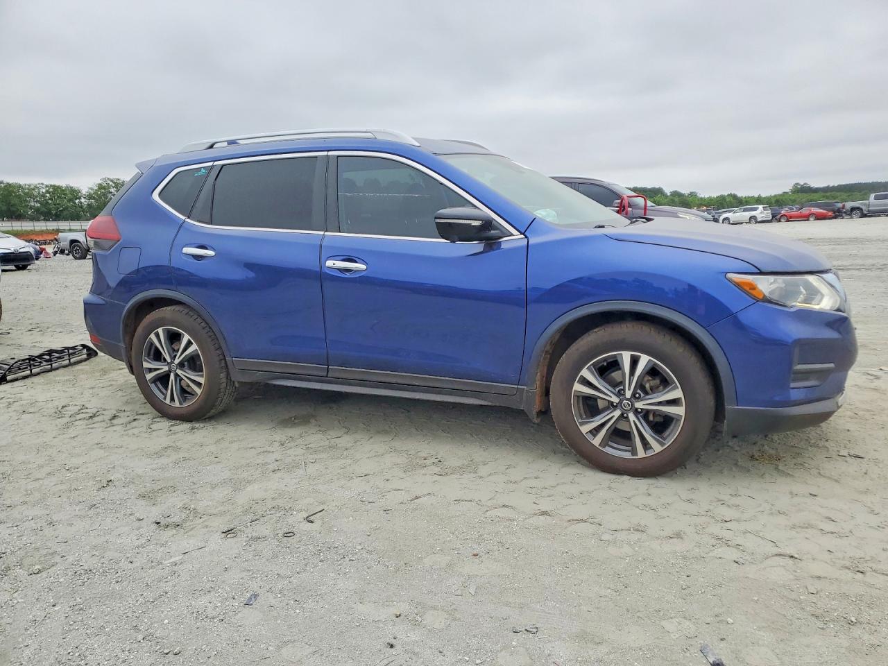 Nissan Rogue Sv