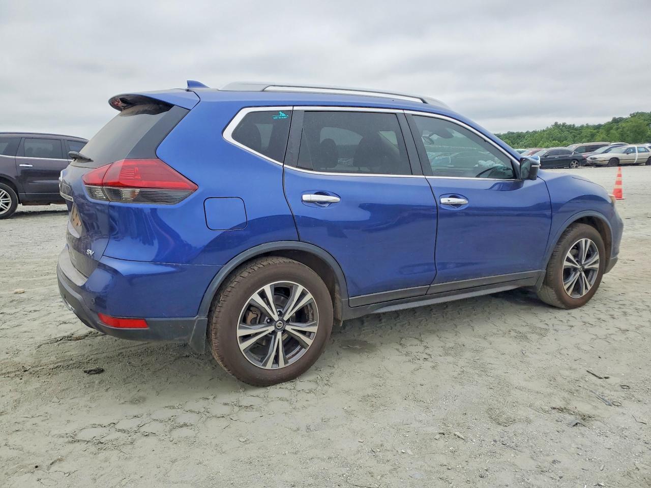 Nissan Rogue Sv