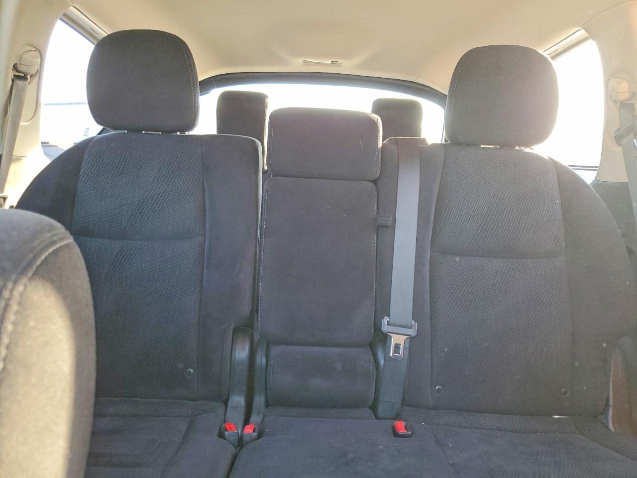 Nissan Pathfinder S