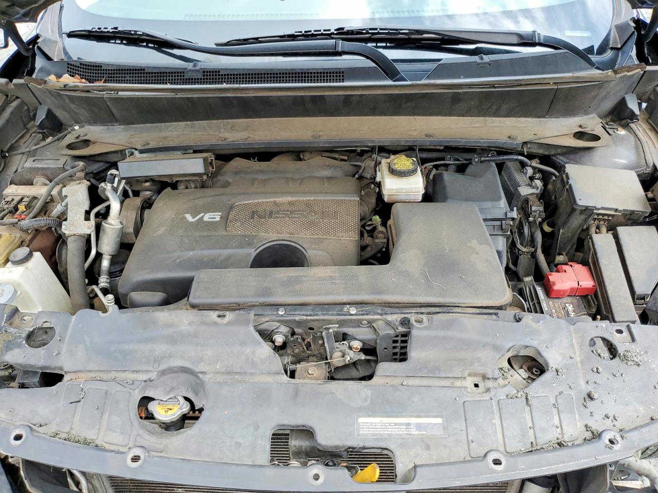 Nissan Pathfinder Sv