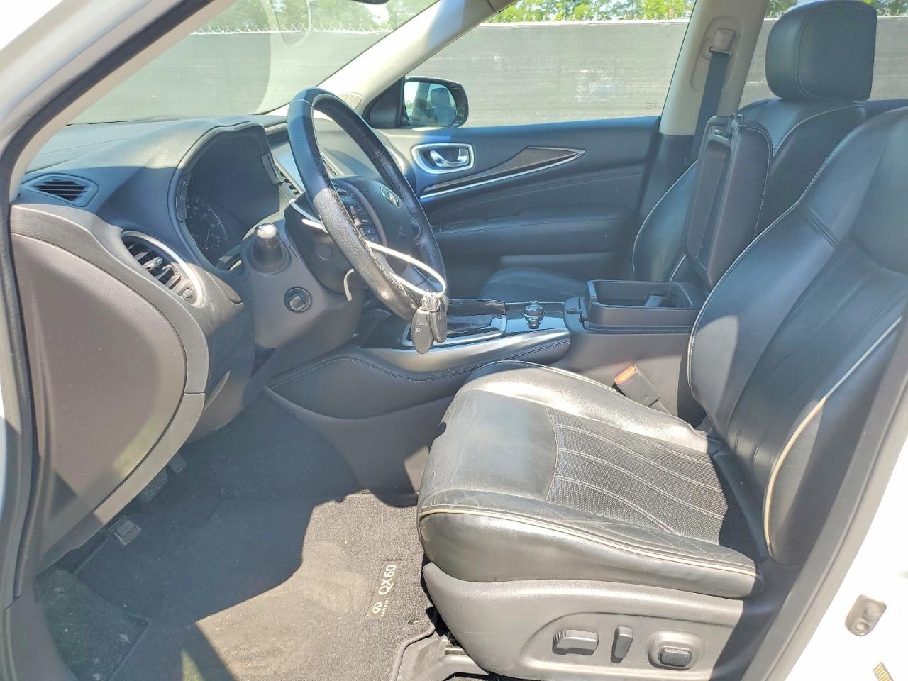 INFINITI Qx Base