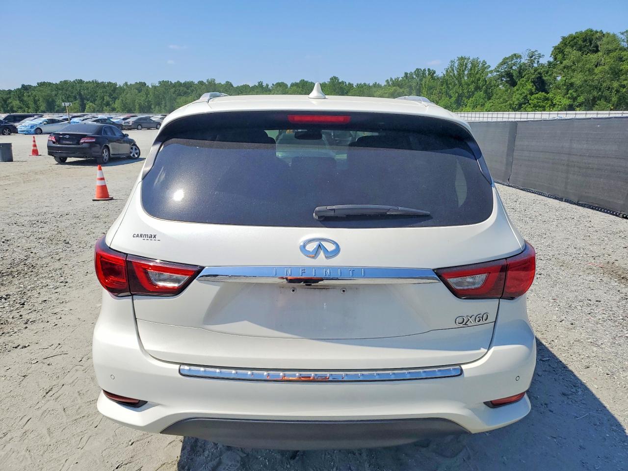 INFINITI Qx Base