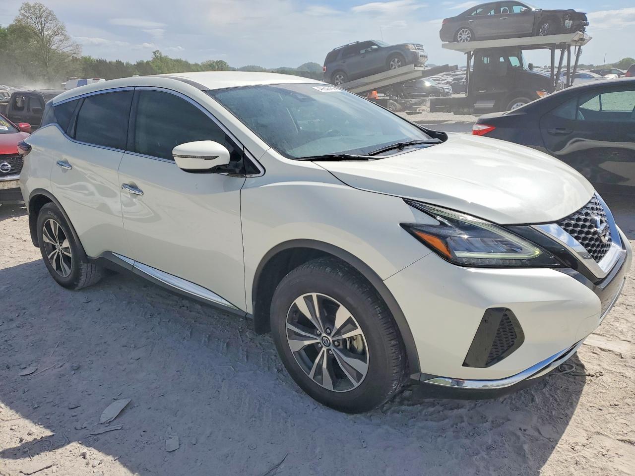 Nissan Murano S