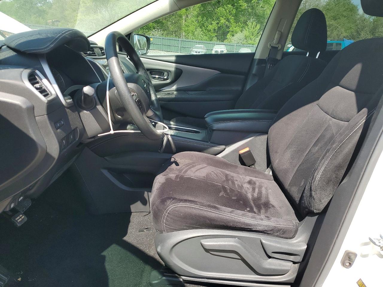 Nissan Murano S