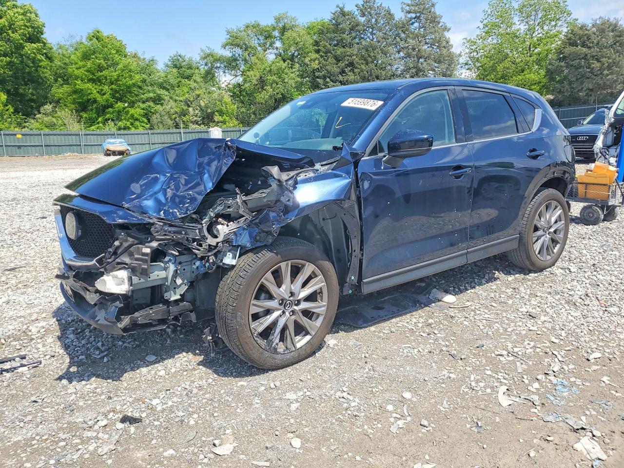 Salvage Mazda Cx Image