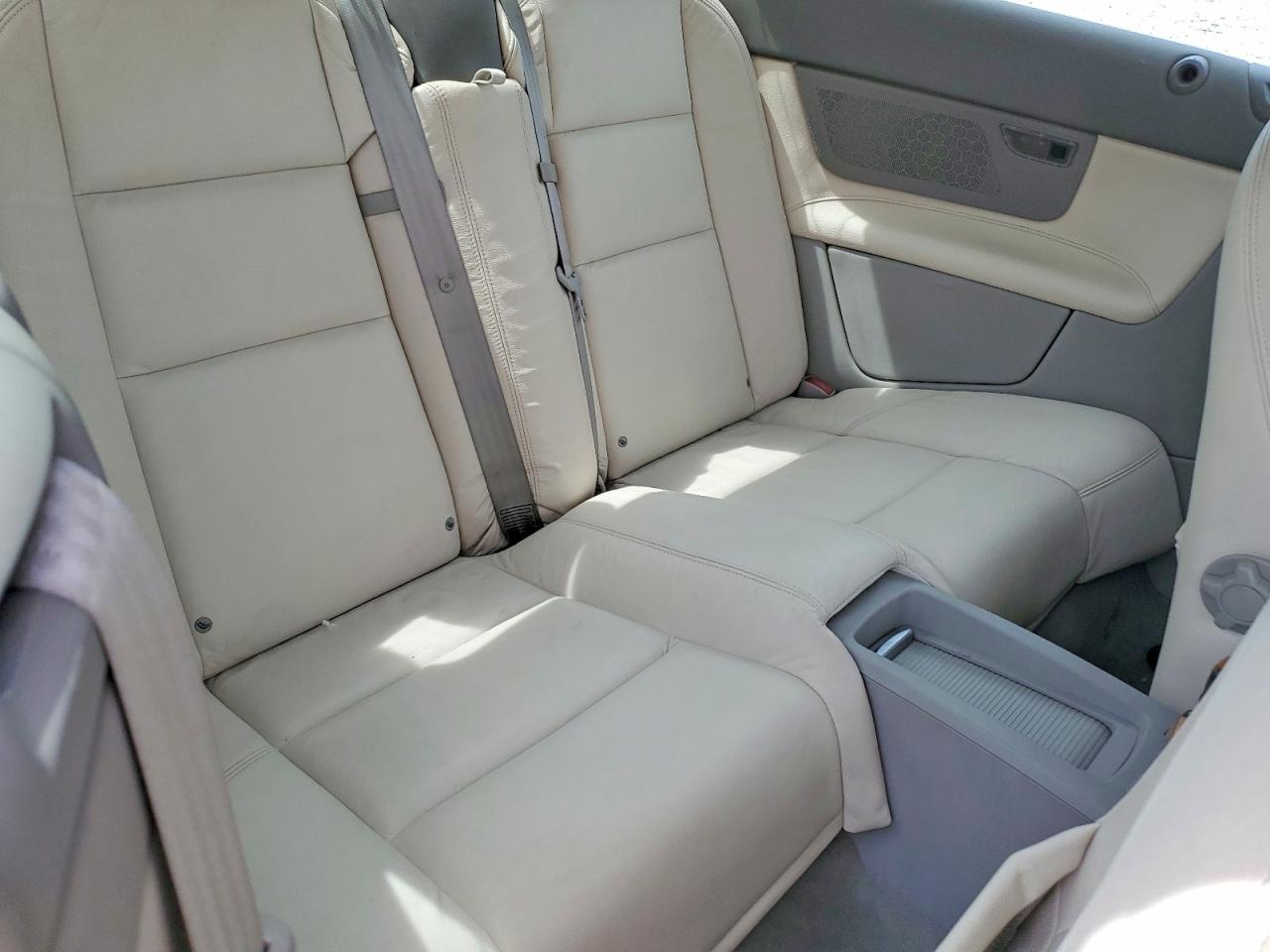 Volvo C70 T5