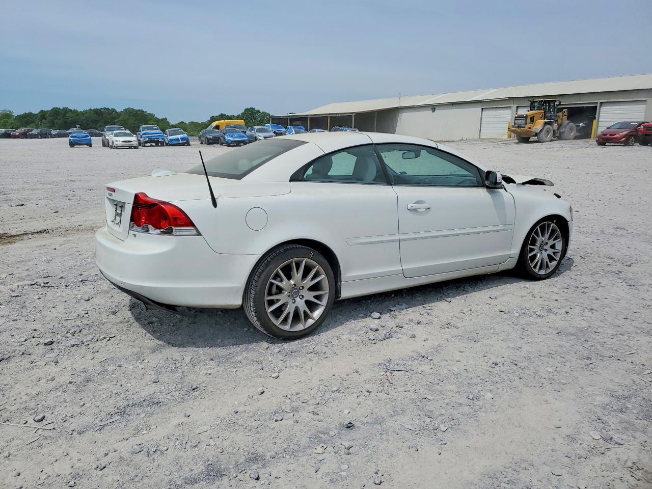 Volvo C70 T5