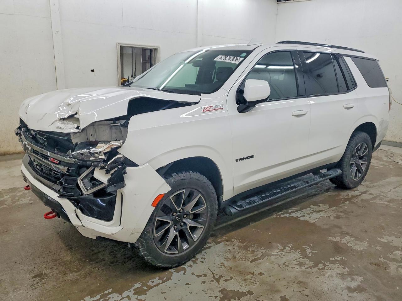 Salvage Chevrolet Tahoe Image