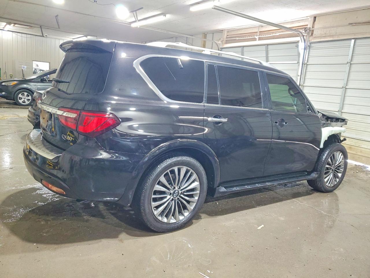 INFINITI Qx Luxe