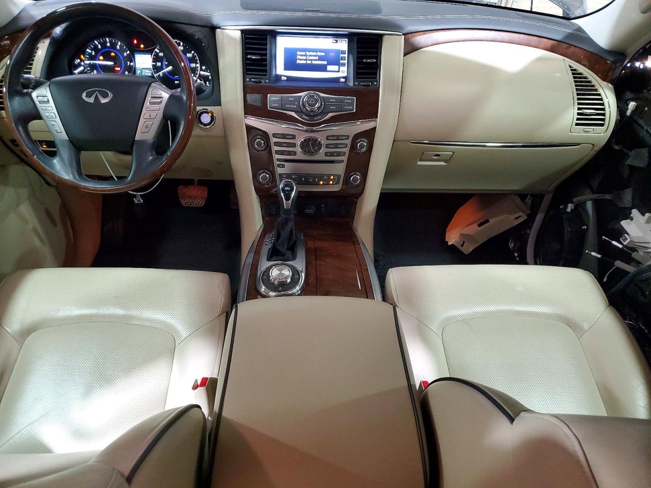 INFINITI Qx Luxe