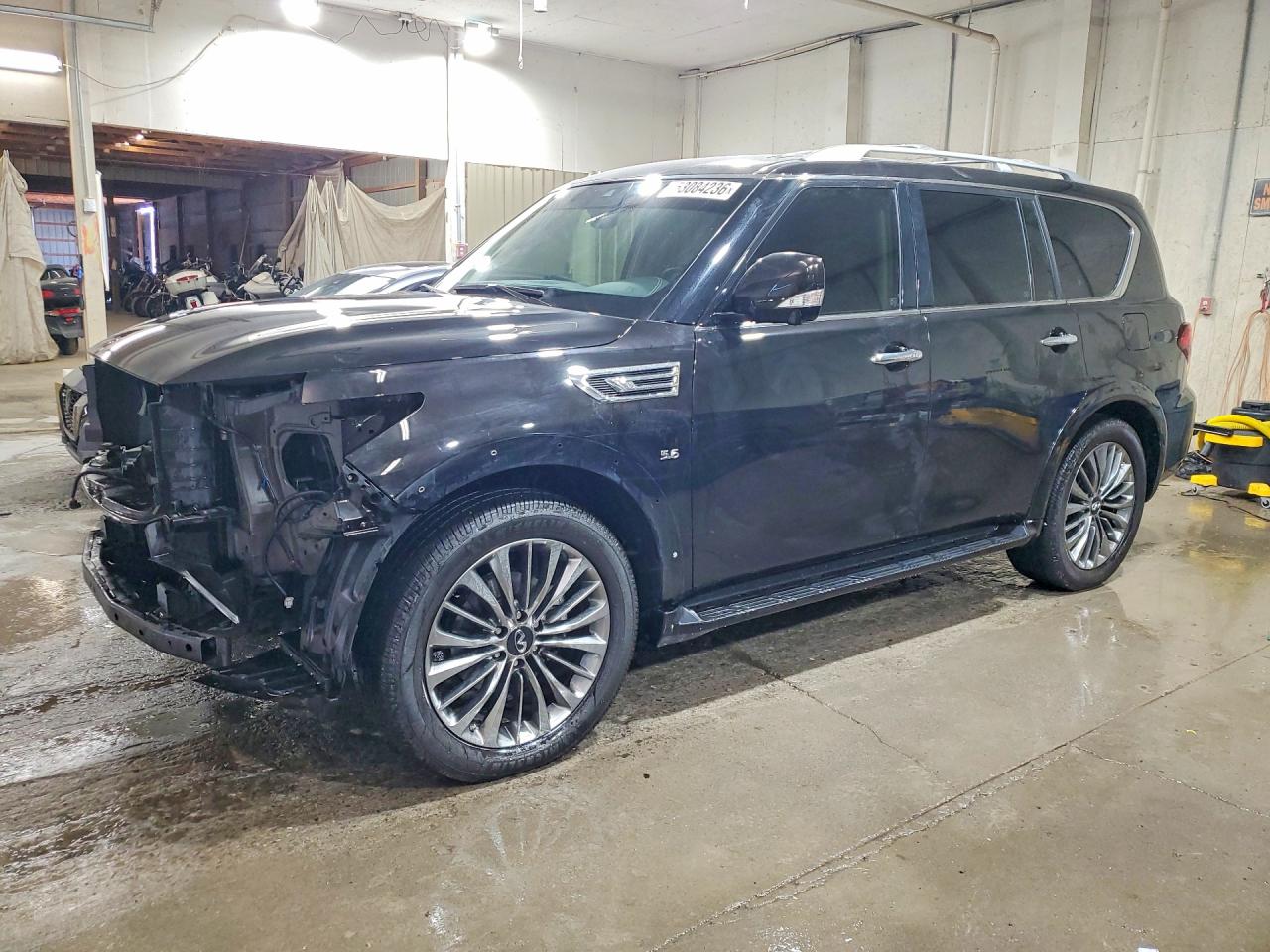 Salvage INFINITI Qx Image