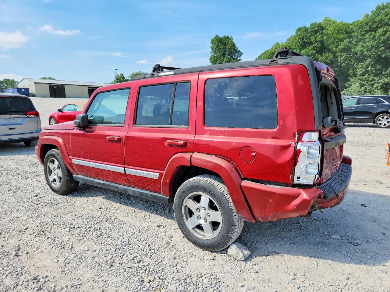 Jeep Commander Sport