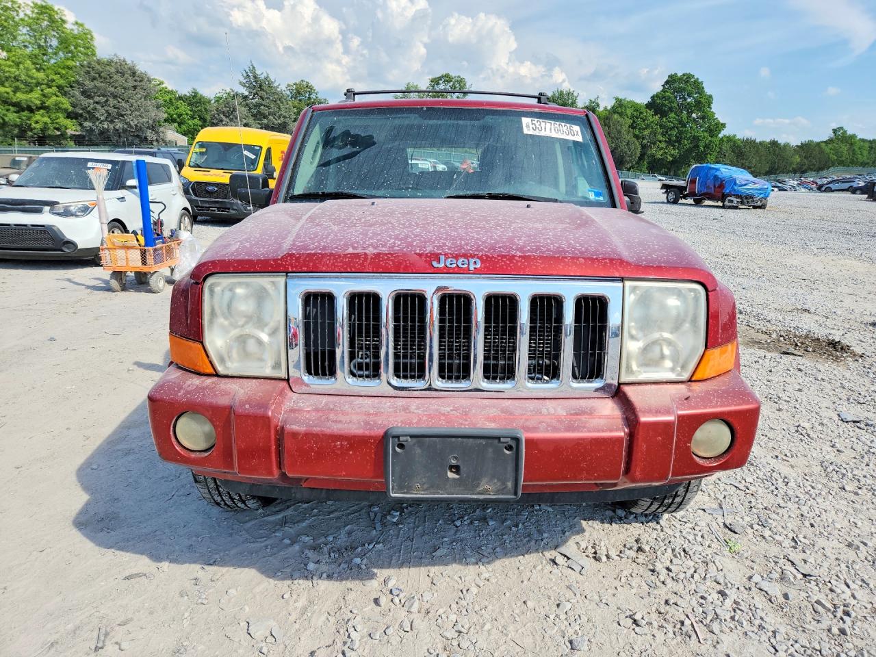 Jeep Commander Sport