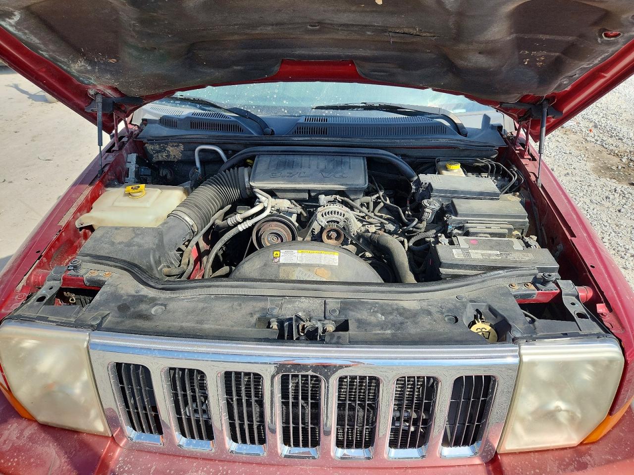 Jeep Commander Sport