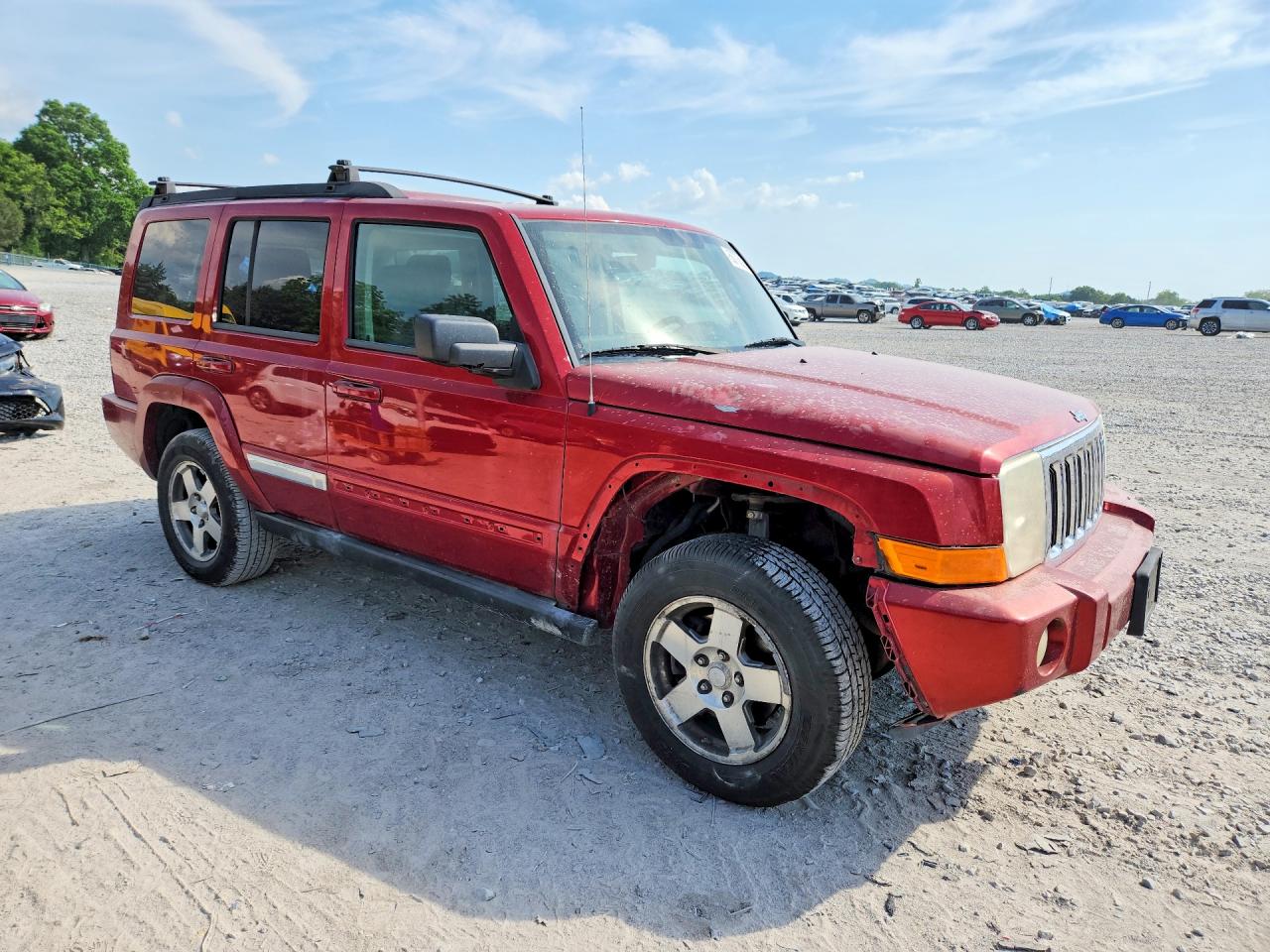 Jeep Commander Sport