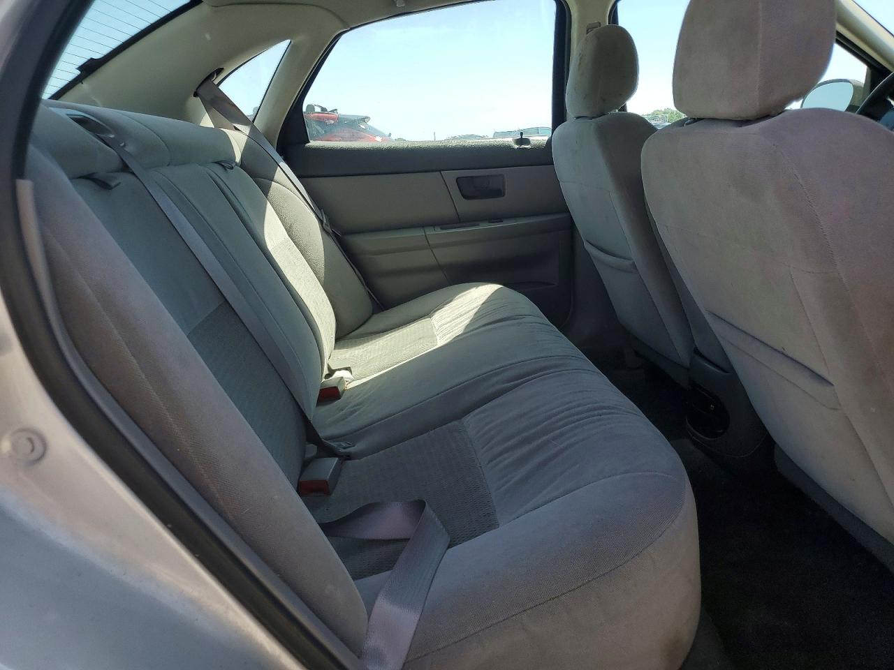 Ford Taurus Ses