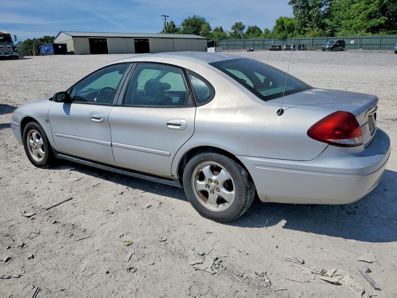 Ford Taurus Ses